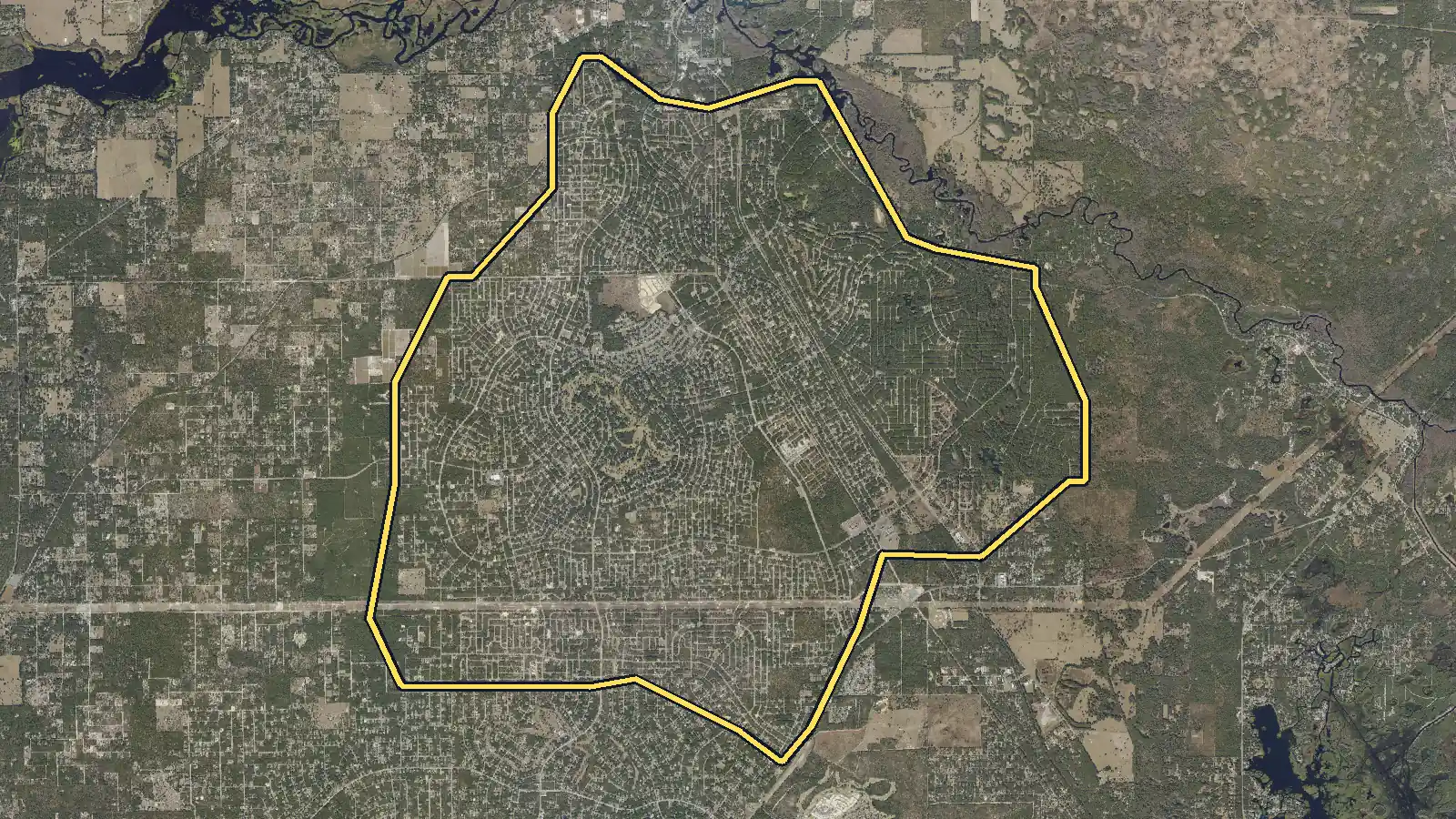 Aerial photo of Citrus Springs, Florida, with the community's outline drawn on it