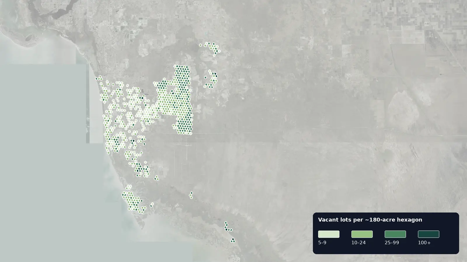Map of where the vacant lots are in Collier County, Florida, shaded by how many vacant lots each hexagon holds