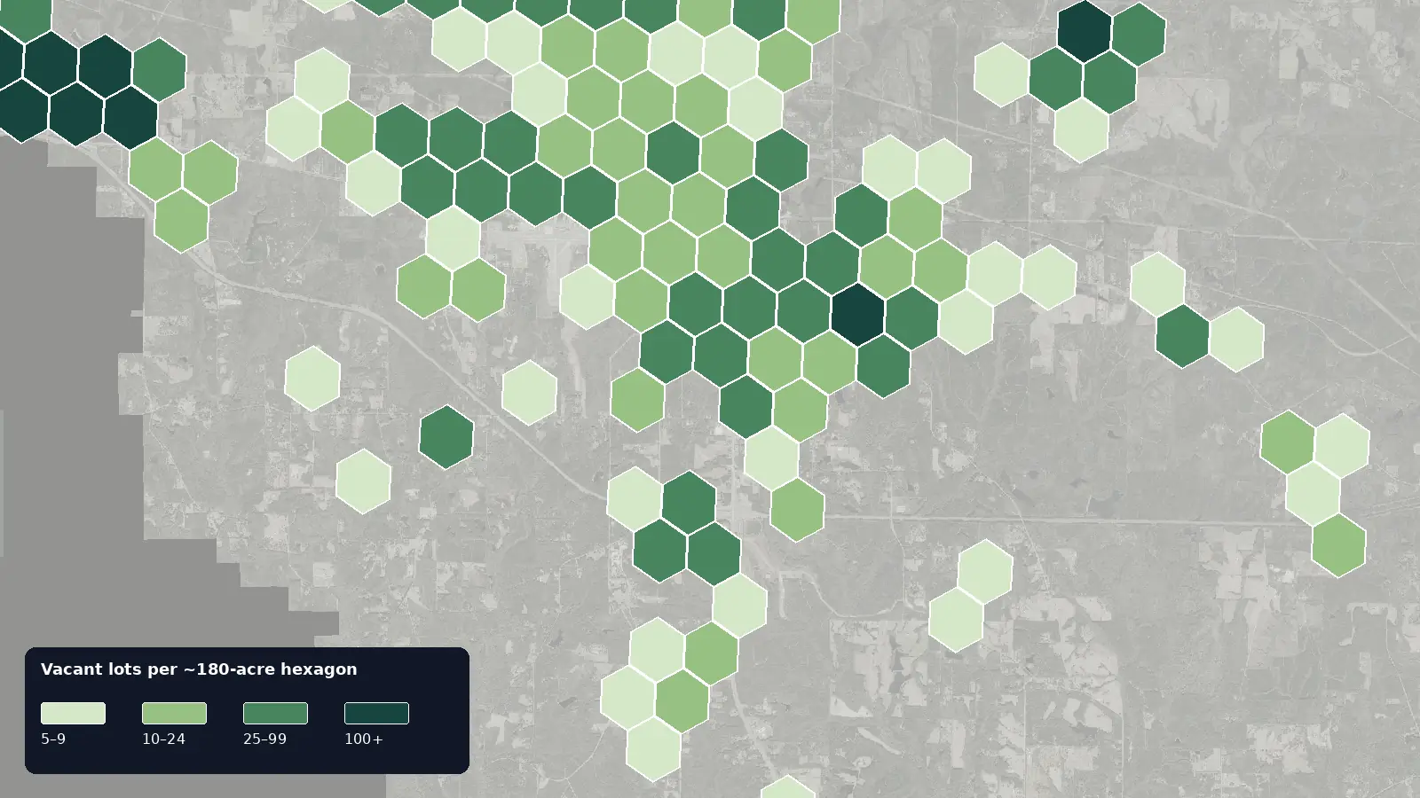 Map of where the vacant lots are in DeFuniak Springs, Florida, shaded by how many vacant lots each hexagon holds