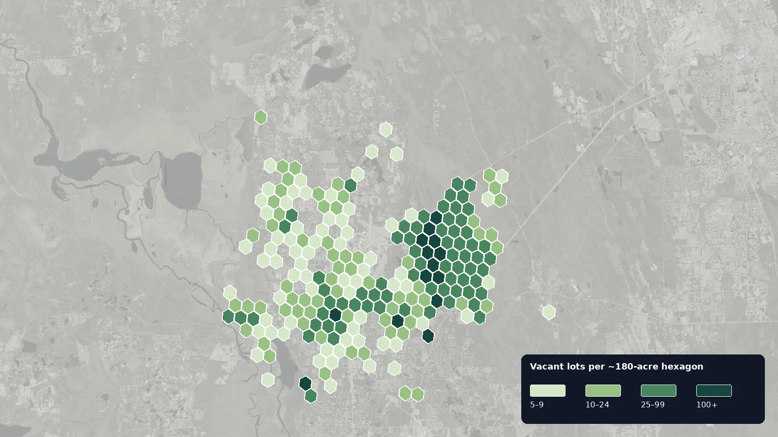 Map of where the vacant lots are in DeLand, Florida, shaded by how many vacant lots each hexagon holds