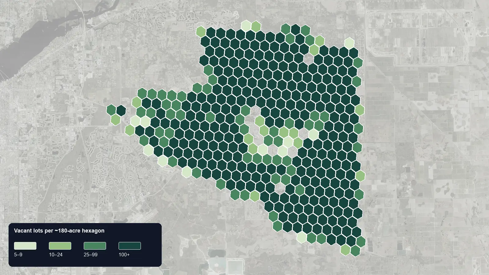 Map of where the vacant lots are in Lehigh Acres, Florida, shaded by how many vacant lots each hexagon holds
