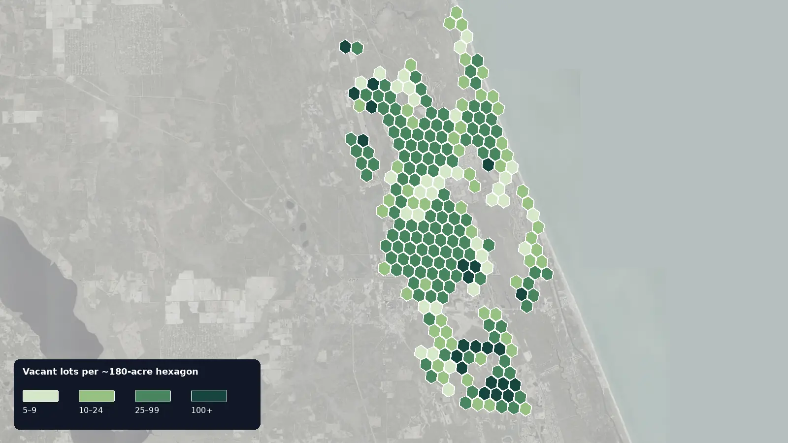 Map of where the vacant lots are in Palm Coast, Florida, shaded by how many vacant lots each hexagon holds