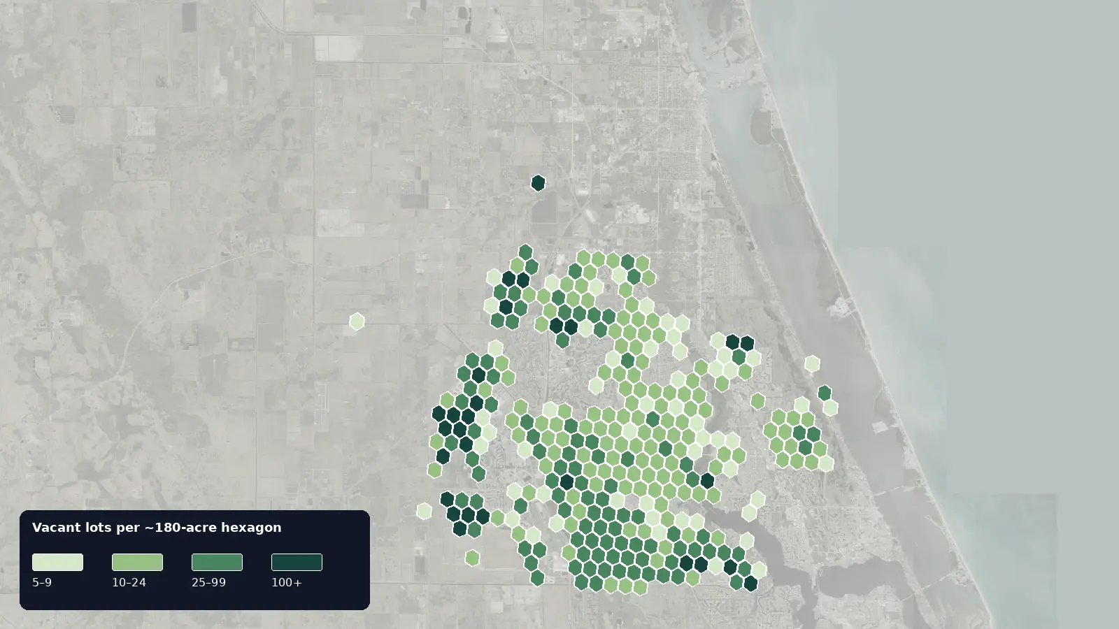 Map of where the vacant lots are in Port St. Lucie, Florida, shaded by how many vacant lots each hexagon holds